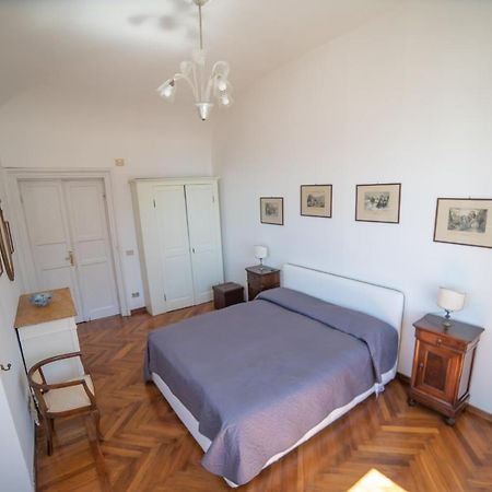 La Spagnuola - Villa Cinquecentesca Sul Mare Con Parco Privato サヴォーナ エクステリア 写真